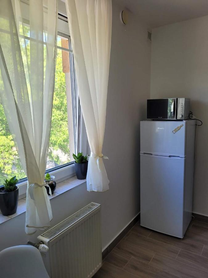 Cili Apartman Eger Apartment Exterior photo